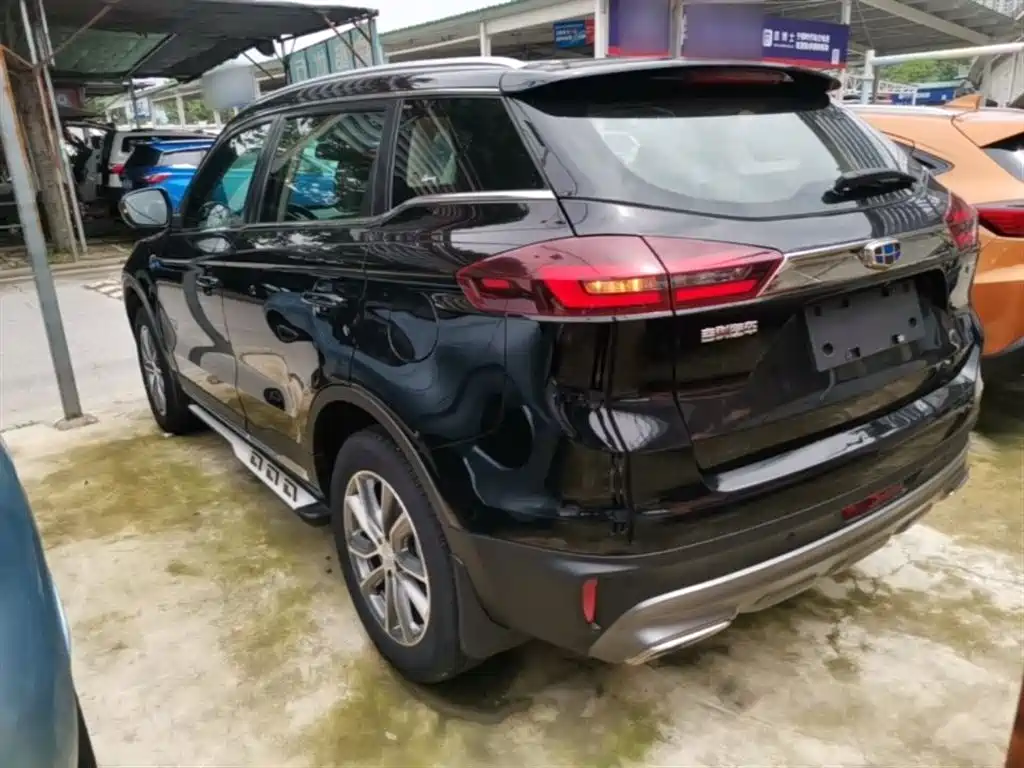 Boyue 1.8 TD Auto 2 WD Smart 4 G Connected