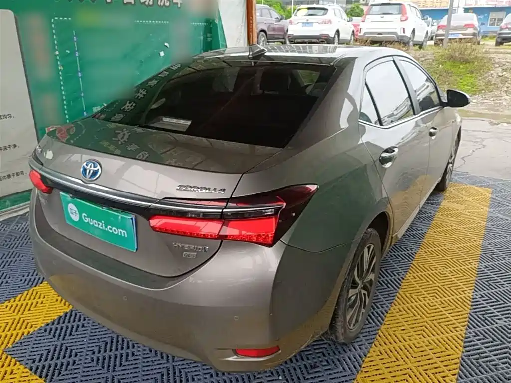 Corolla Facelift Dual Engine 1.8 L E-CVT Elite