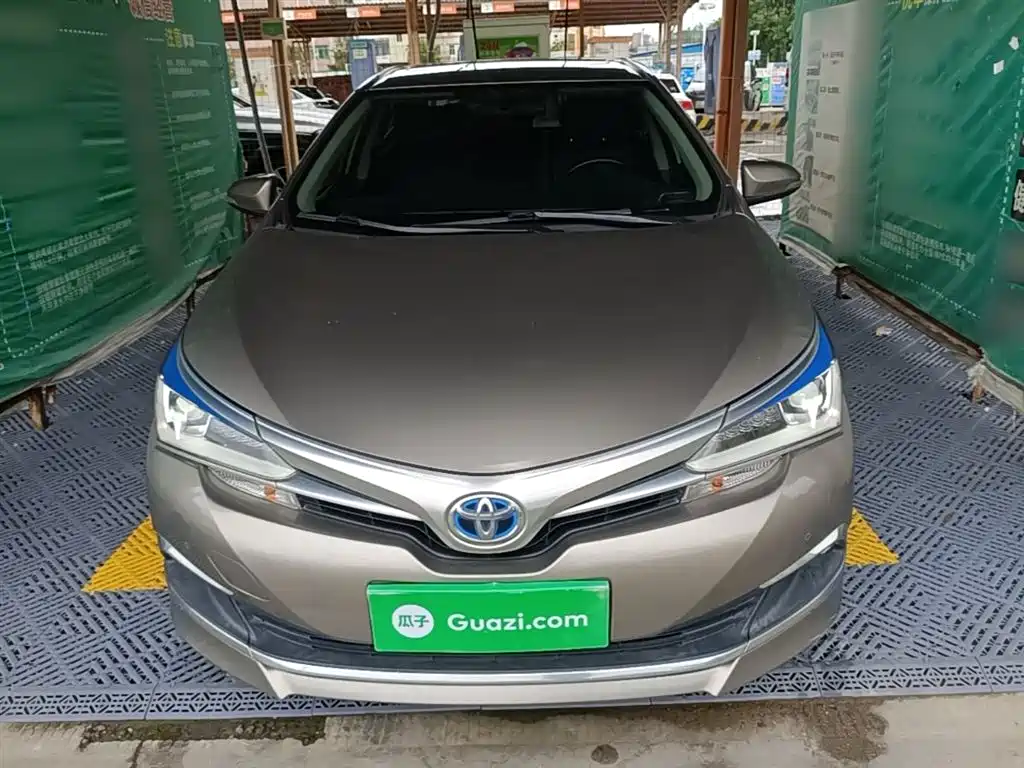 Corolla Facelift Dual Engine 1.8 L E-CVT Elite
