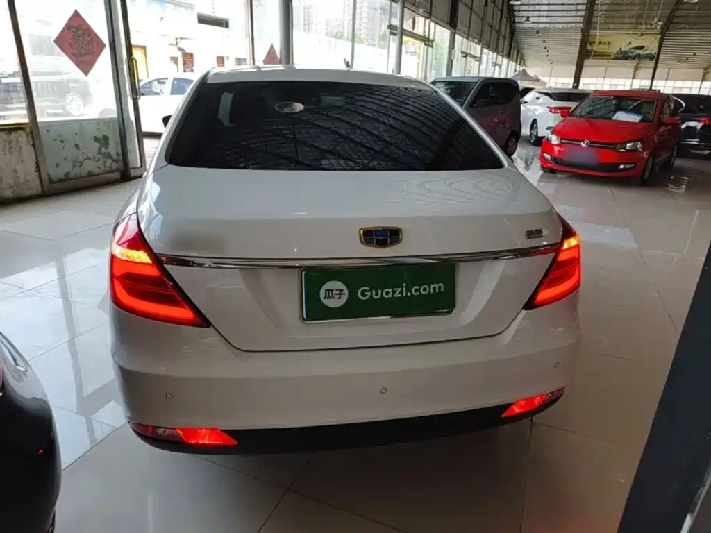 Emgrand Sedan Million 1.5 L Manual Upward
