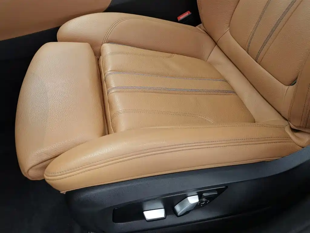 BMW 6 Series GT 630 i M Sport Package