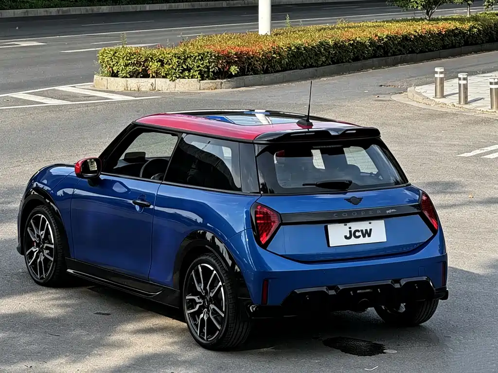 MINI JCW JOHN COOPER WORKS
