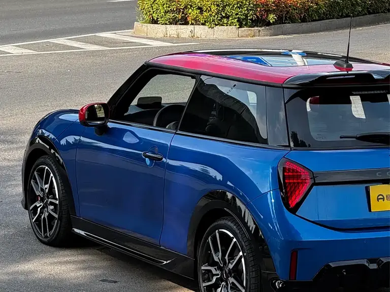 MINI JCW JOHN COOPER WORKS
