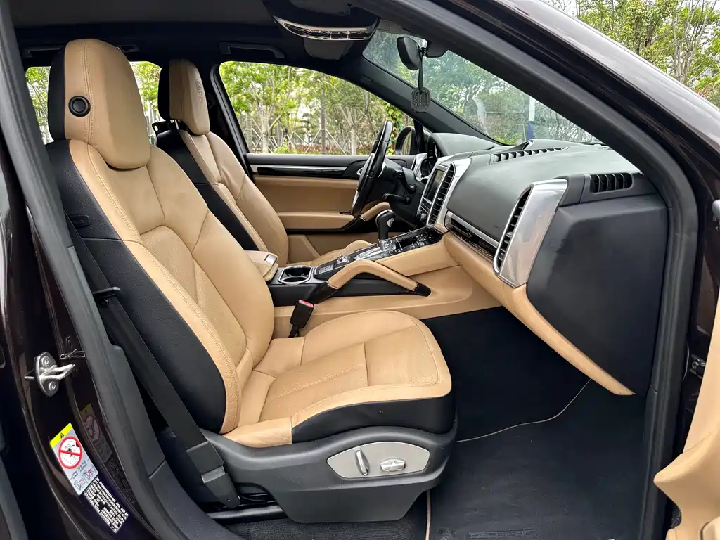 Cayenne Cayenne Platinum Edition 3.0 T