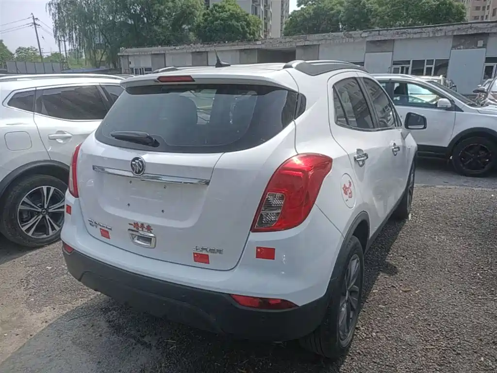 Encore 18 T Auto 2 WD Urban Leading