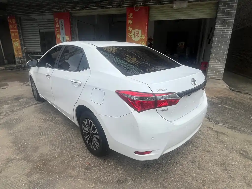 Corolla Facelift 1.2 T S-CVT GL