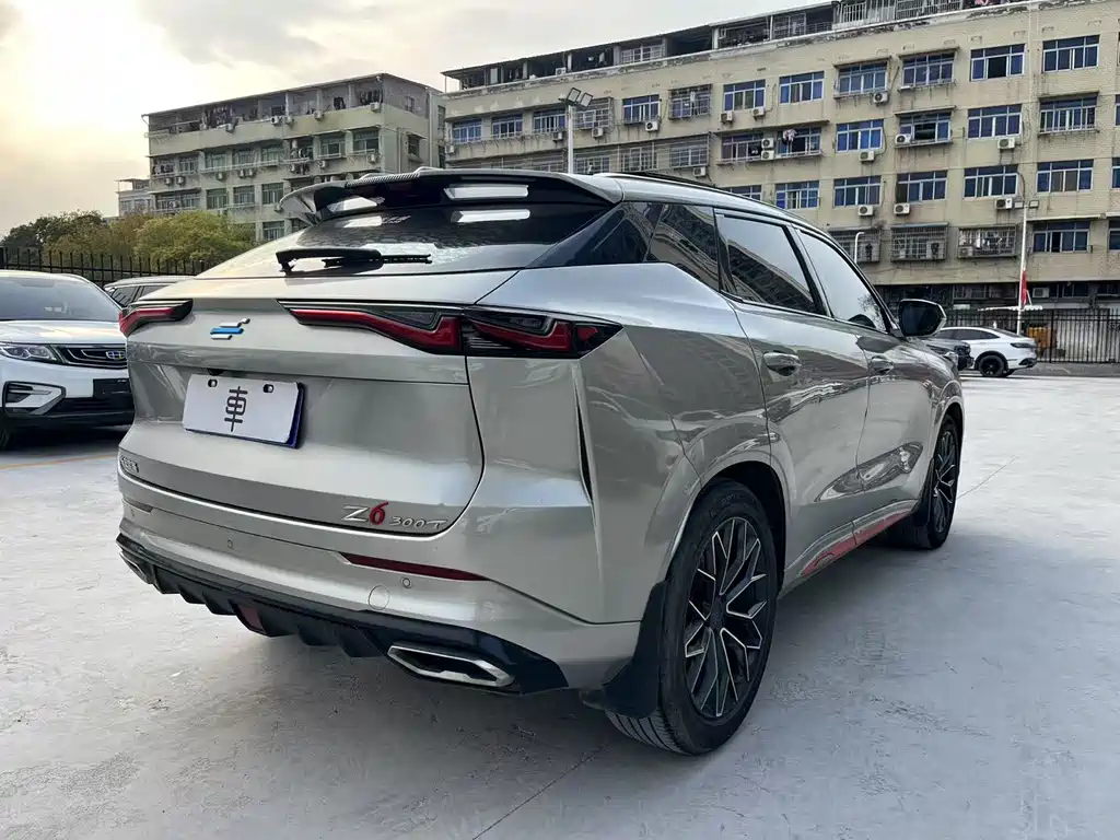 Changan Oshan Z6 Blue Whale 1.5 T DCT Smart Supreme