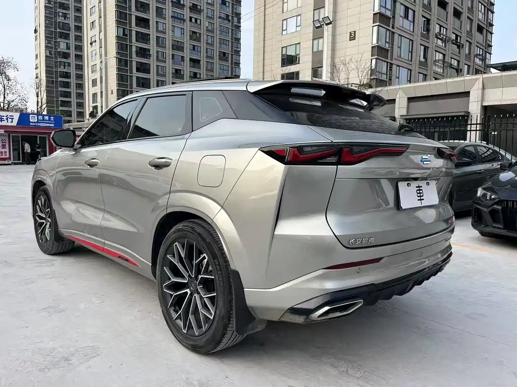 Changan Oshan Z6 Blue Whale 1.5 T DCT Smart Supreme
