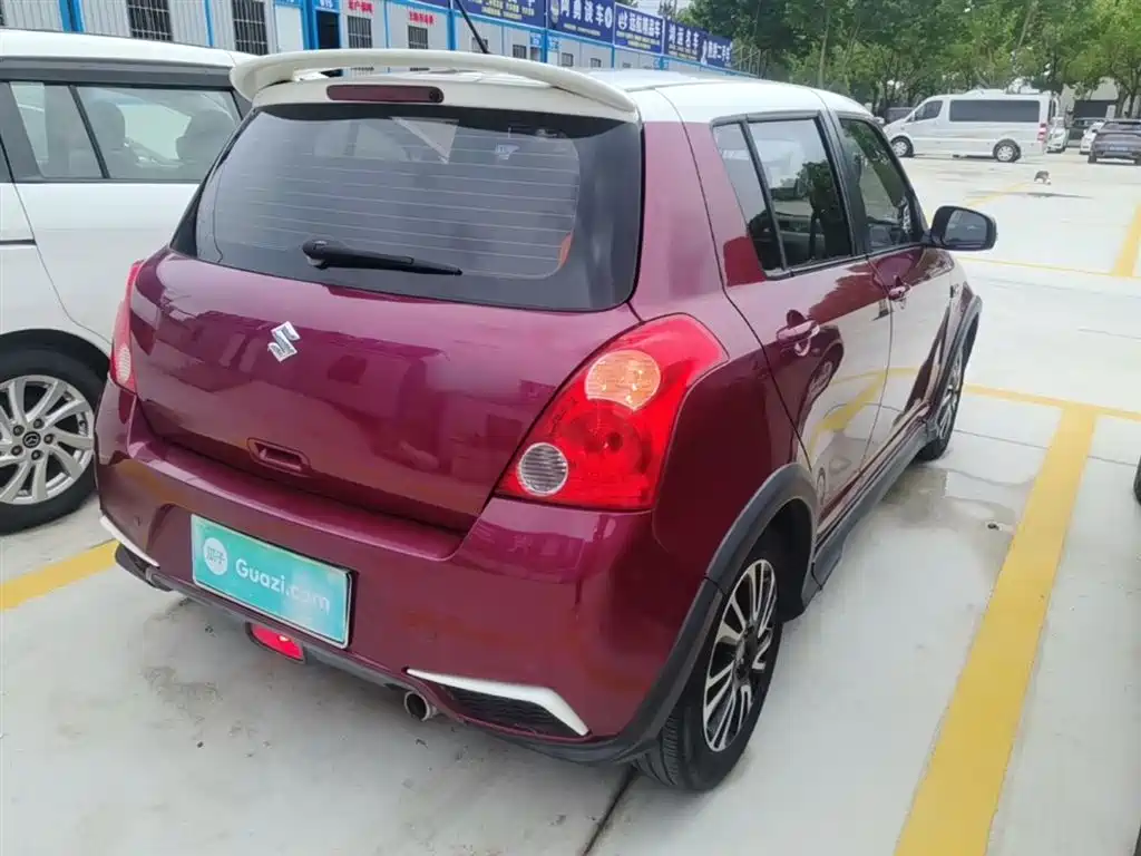 Swift 1.5 L Auto 20 Anniversary Limited