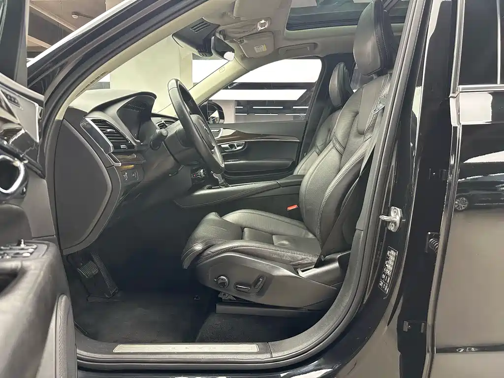 Volvo XC90 T6 Smart Grace 7-seat