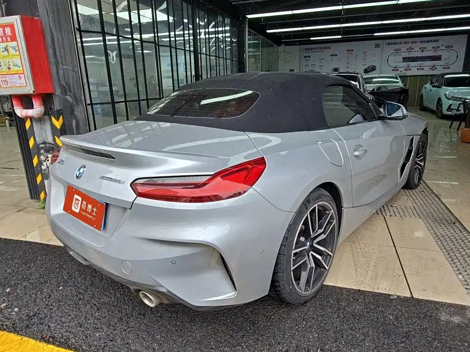 BMW Z4 sDrive 25 i M Sport Package