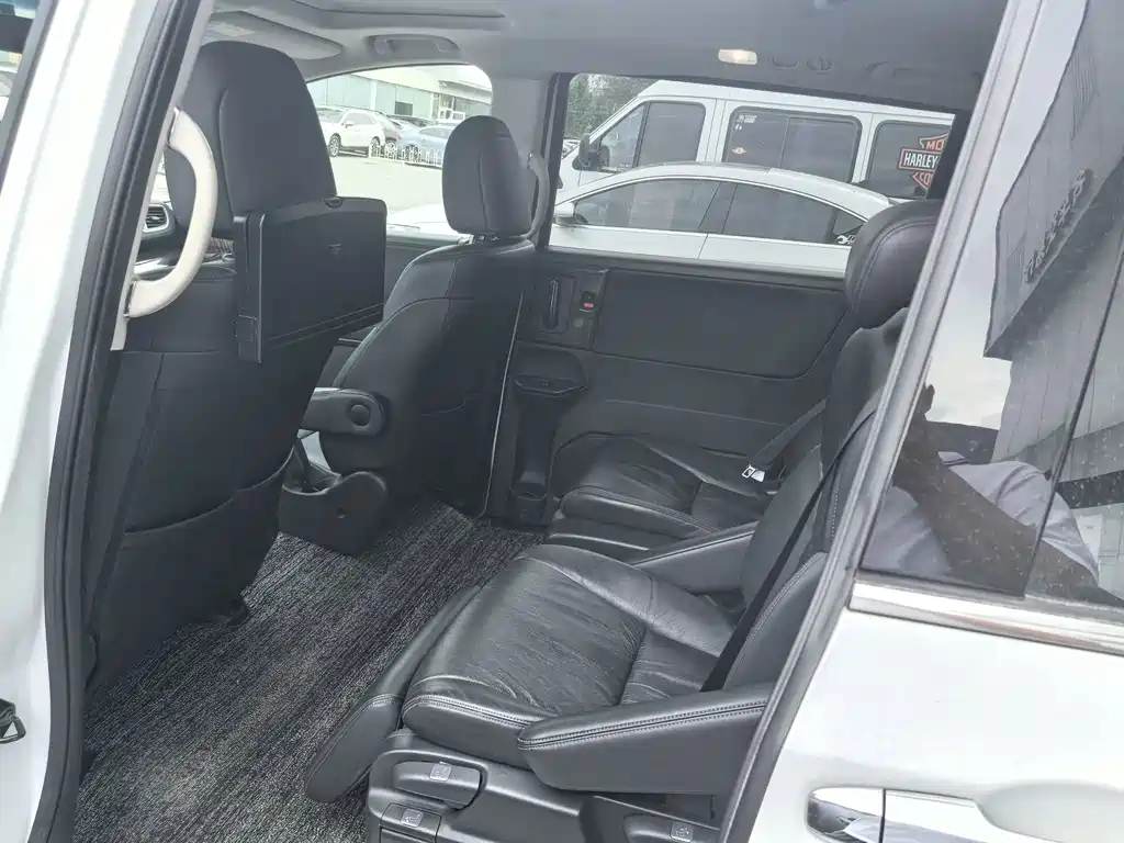 Odyssey 2.4 L Smart Enjoyment