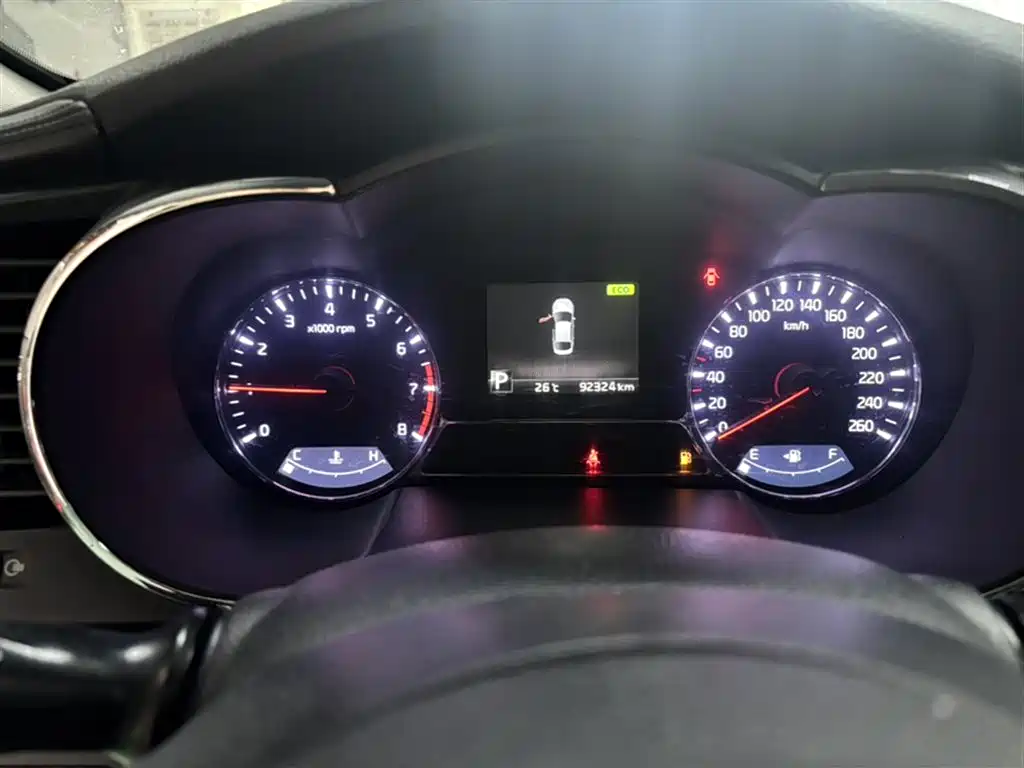 Kia K5 2.0 L Auto Luxury