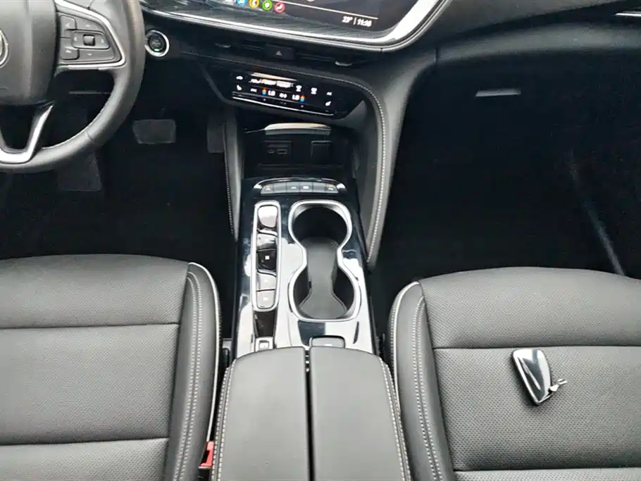 Envision S Envision S 552 T 2 WD Luxury