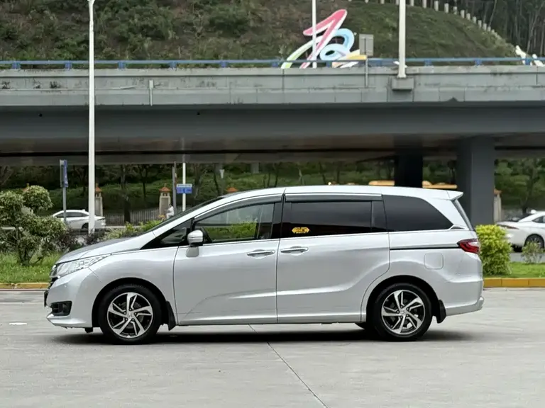 Honda Odyssey 2.4 L Smart Enjoyment