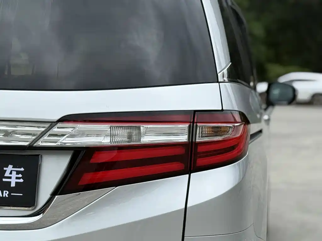 Odyssey 2.4 L Smart Enjoyment