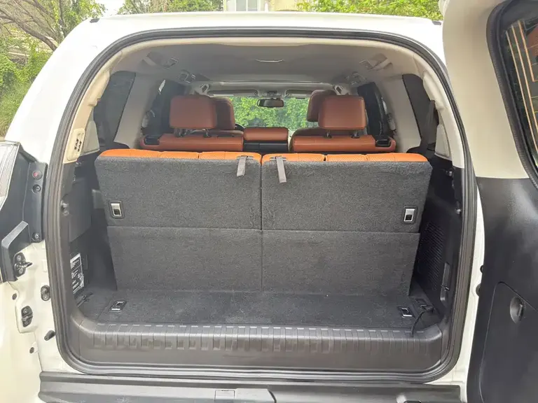 Lexus GX 400 Distinguished