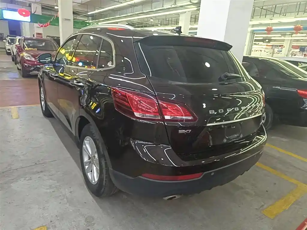 Borgward BX7 28 T 2 WD Elite 5-seat