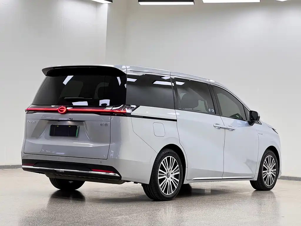 Trumpchi E8 NEV 传祺E8 PHEV 2024款 150 km MAX+