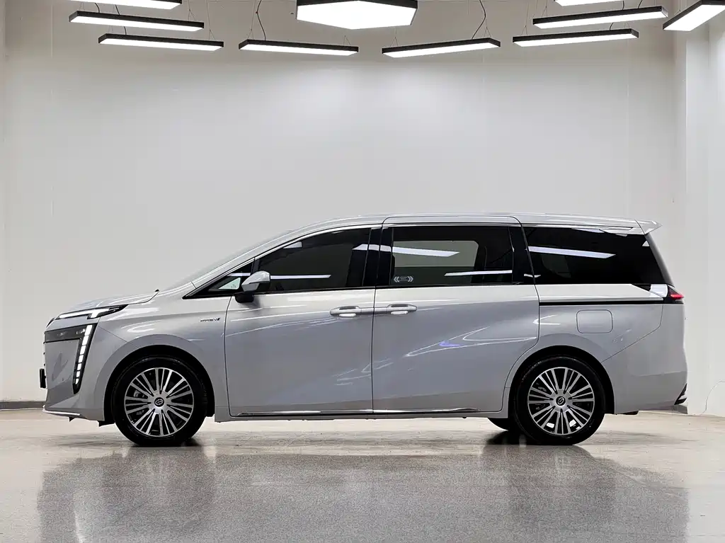 Trumpchi E8 NEV 传祺E8 PHEV 2024款 150 km MAX+