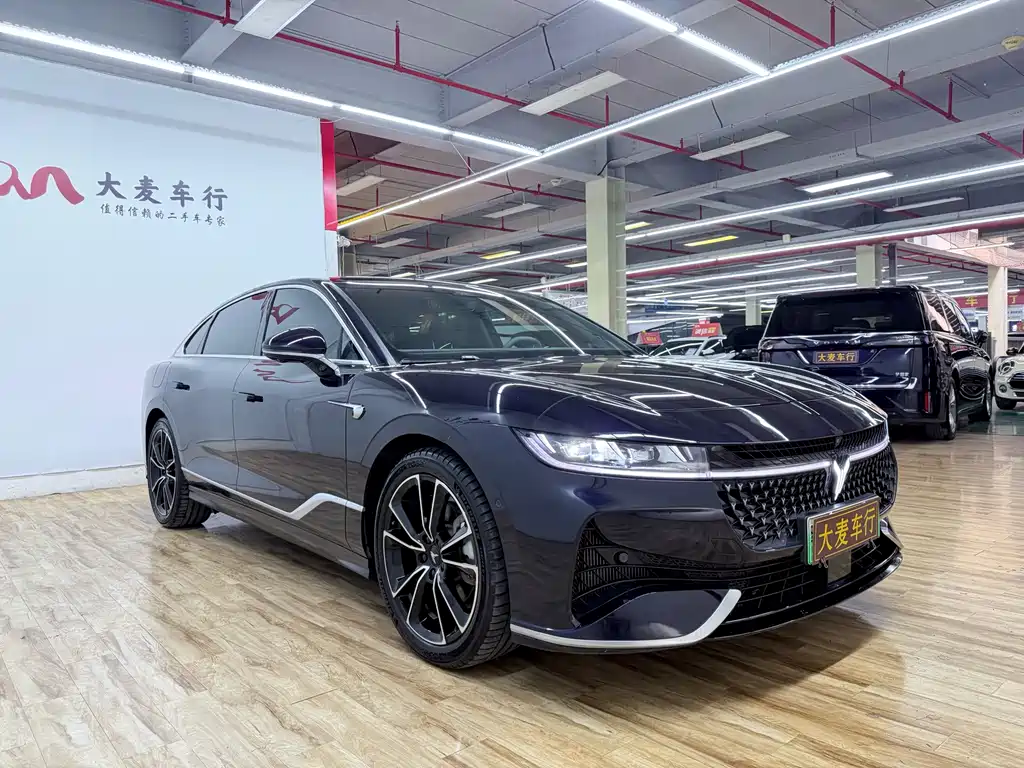 Voyah Zhuiguang PHEV 4 WD Ultra Long Range Flagship