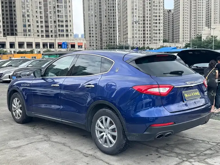 Maserati Levante 3.0 T Standard