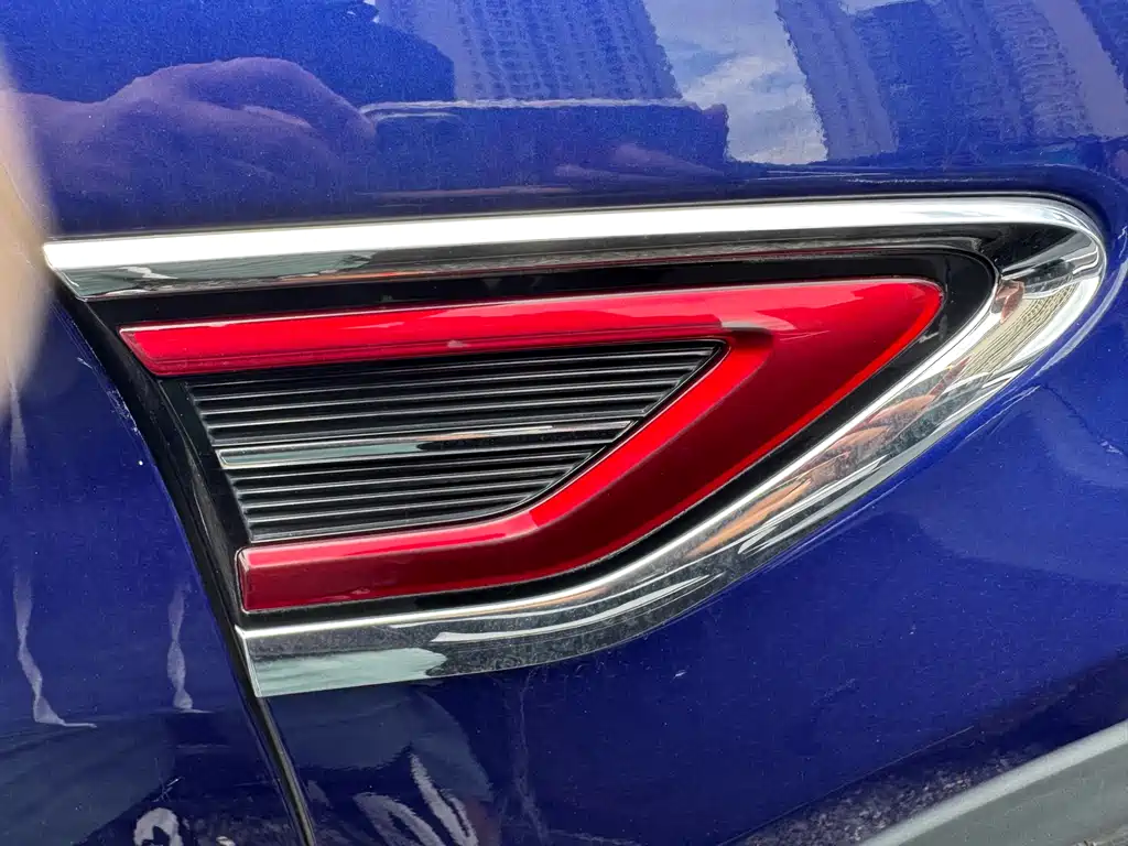 Hongqi HS5 2.0 T Connected Flagship Enjoyment 4 WD