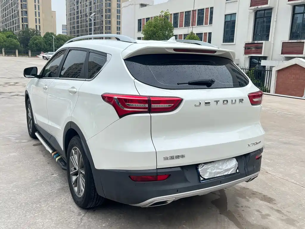 Jetour X70 1.5 T Auto Joy Travel