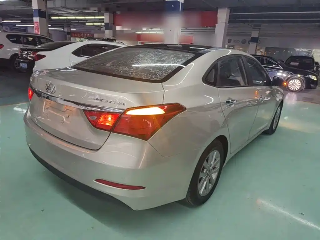 Mistra 1.8 L Auto Intelligent GLS