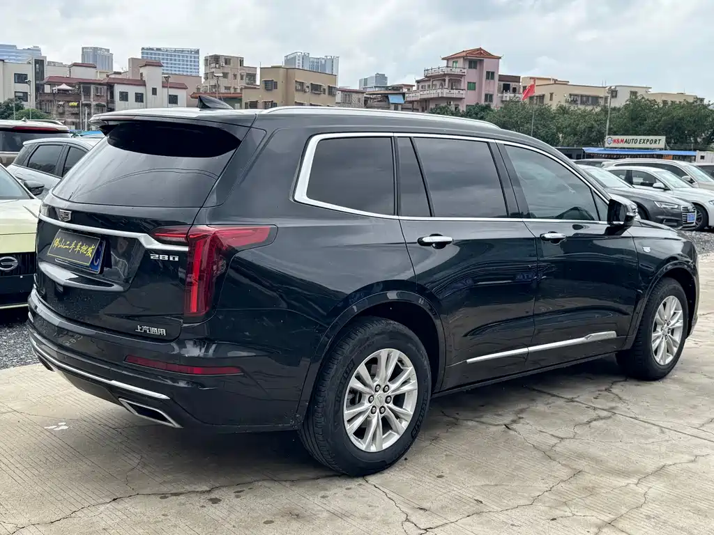 Cadillac XT6 28 T 7-seat 4 WD Style
