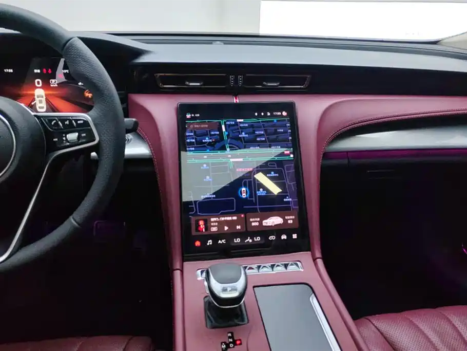 Hongqi H5 2.0 T Auto Connected Flagship