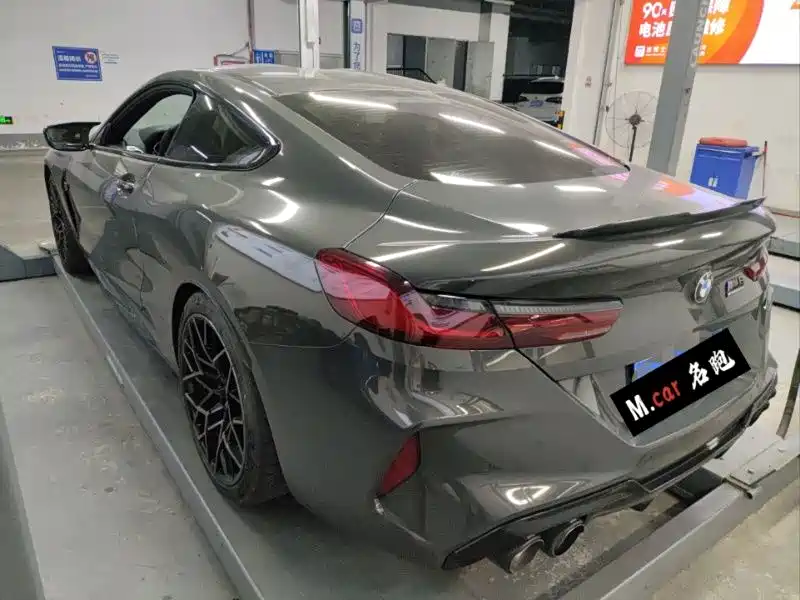 BMW M8 宝马M8 2022款 M8 双门轿跑车 雷霆版