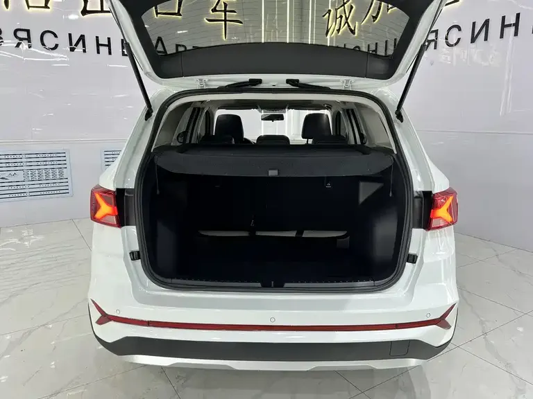 Jetta VS7 280 TSI Auto Progressive