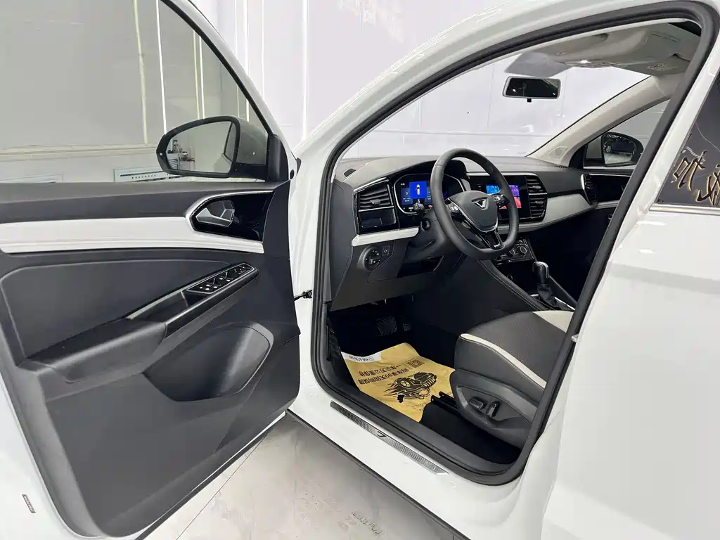 Jetta VS7 280 TSI Auto Progressive