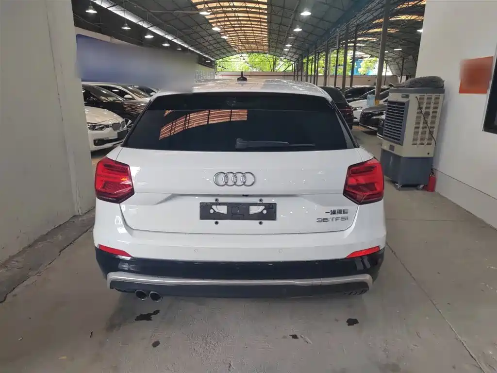 Audi Q2 L 35 TFSI Fashion Dynamic CN-V