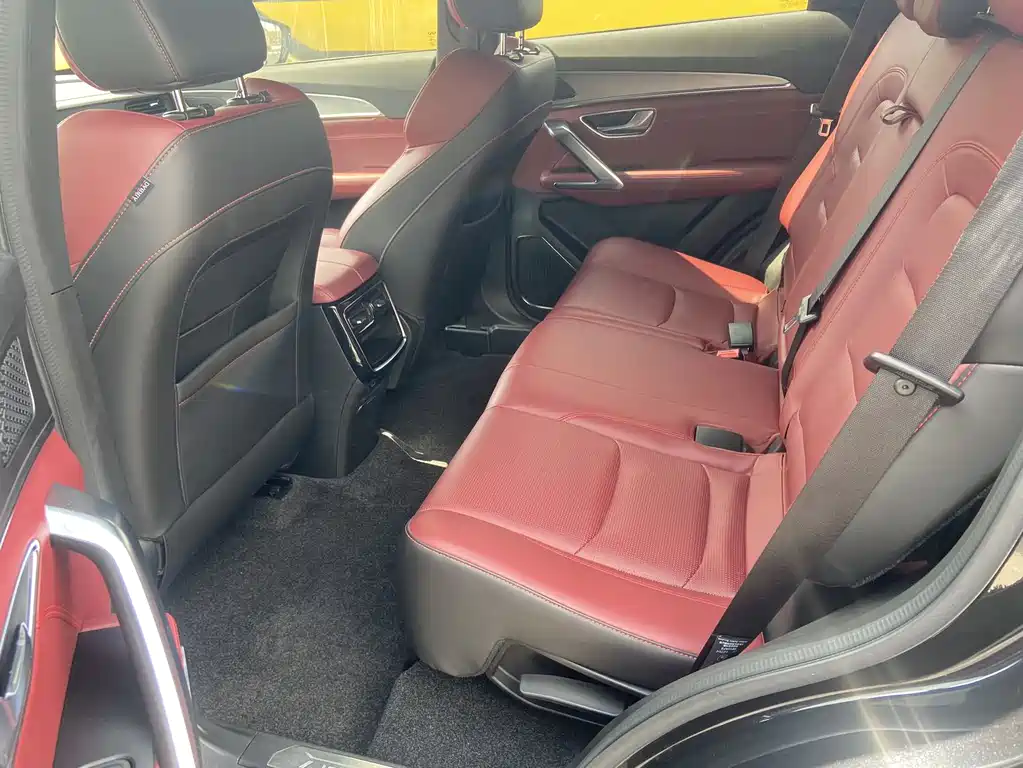 Jetour X70 PLUS 1.5 T CVT Mountain 5-seat
