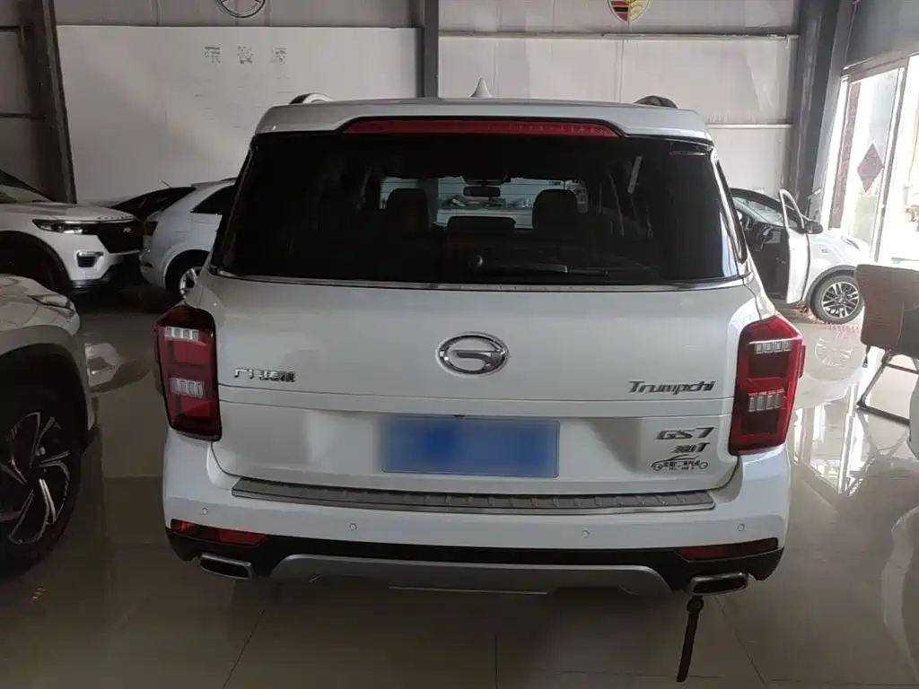 GAC Trumpchi GS7 280 T 2 WD Luxury