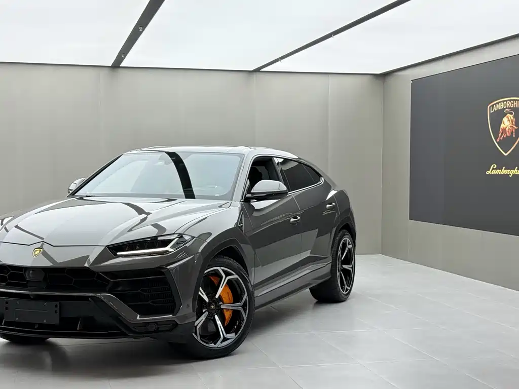 Urus 4.0 T V8
