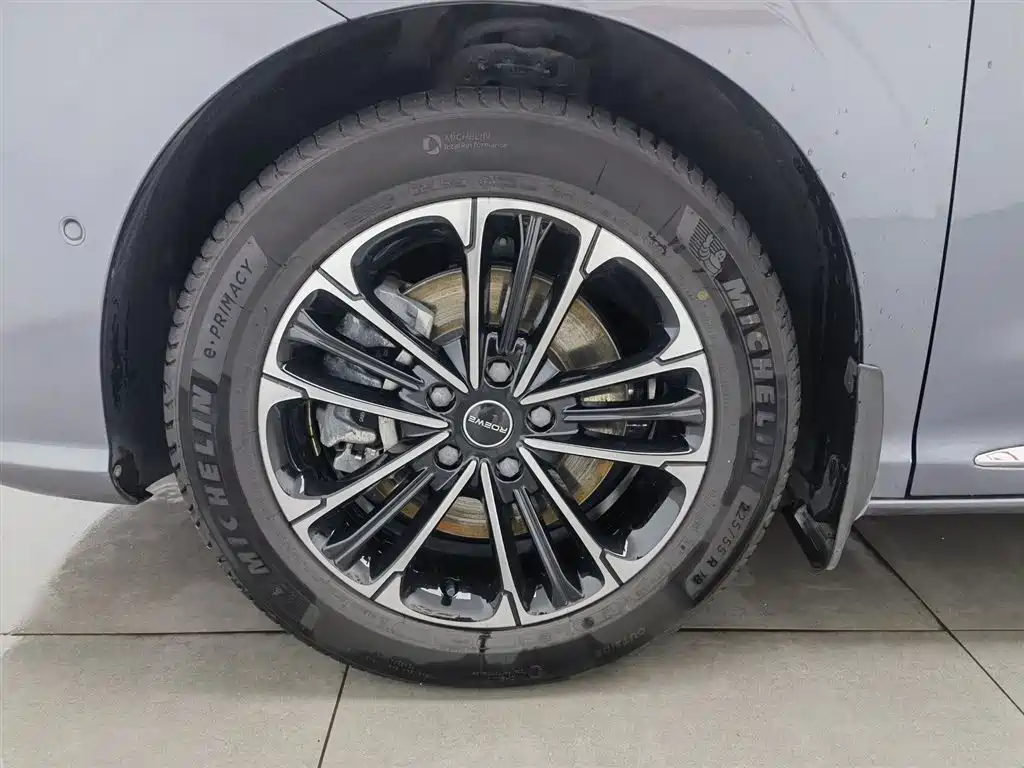 Roewe iMAX8 400 TGI Supreme Series Supreme