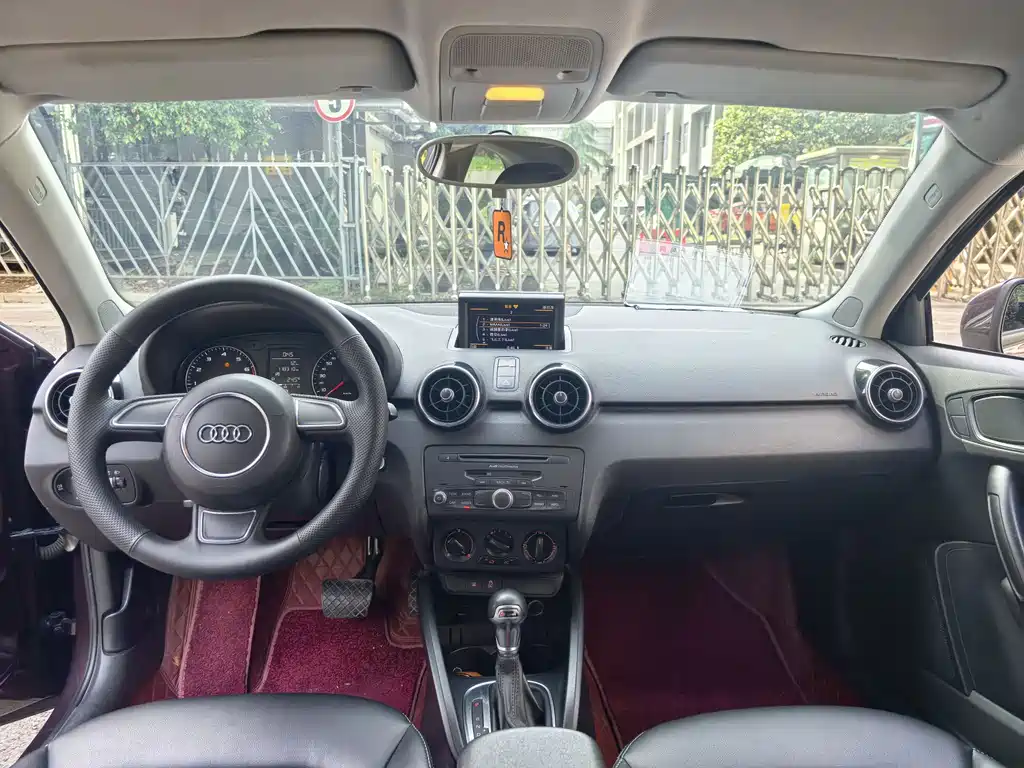 Audi A1 奥迪A1 2014款 30 TFSI 技术型