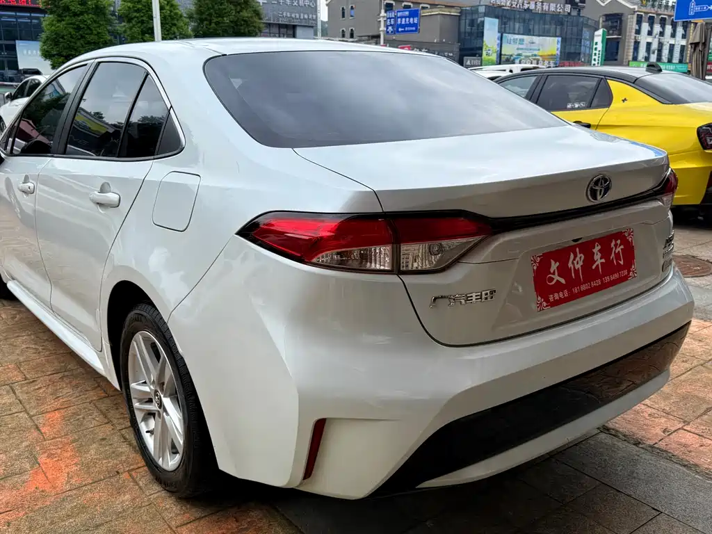 Levin Dual Engine 1.8 H E-CVT Luxury