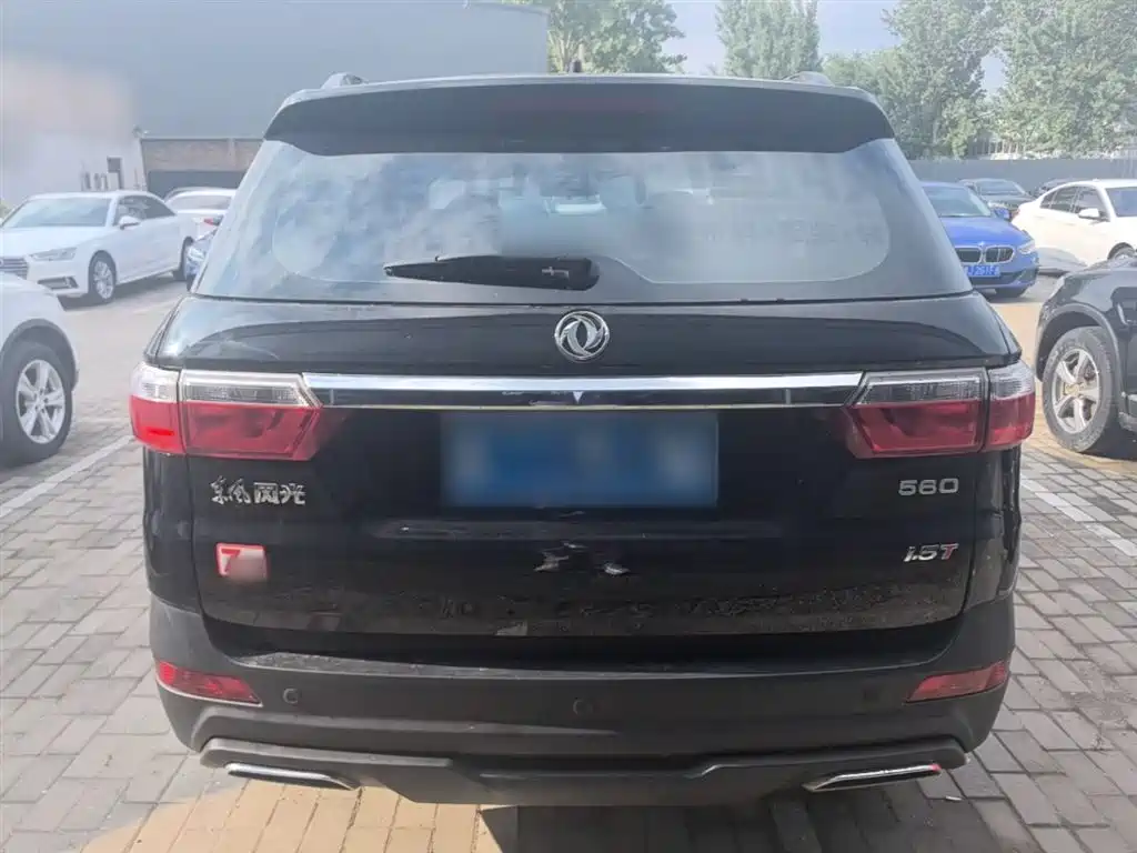 Fengguang S560 风光S560 2021款 改款 1.5 T 手动都市型