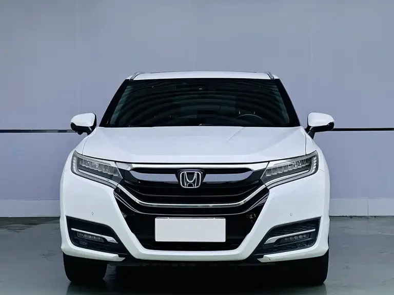 Honda UR-V 370 TURBO 4 WD Premium CN-V