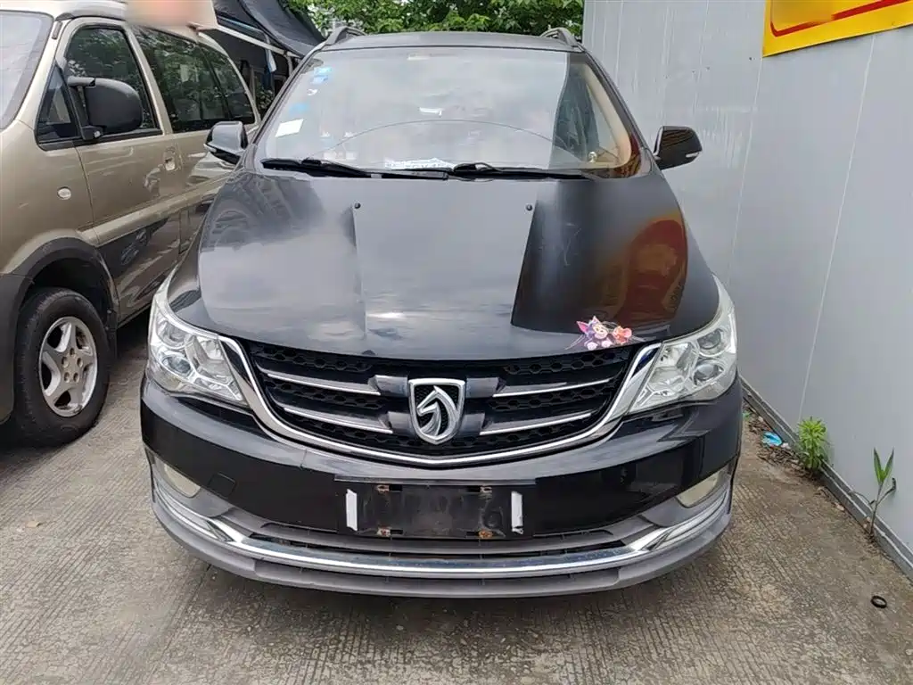 Baojun 730 1.5 T Manual Comfort 7-seat