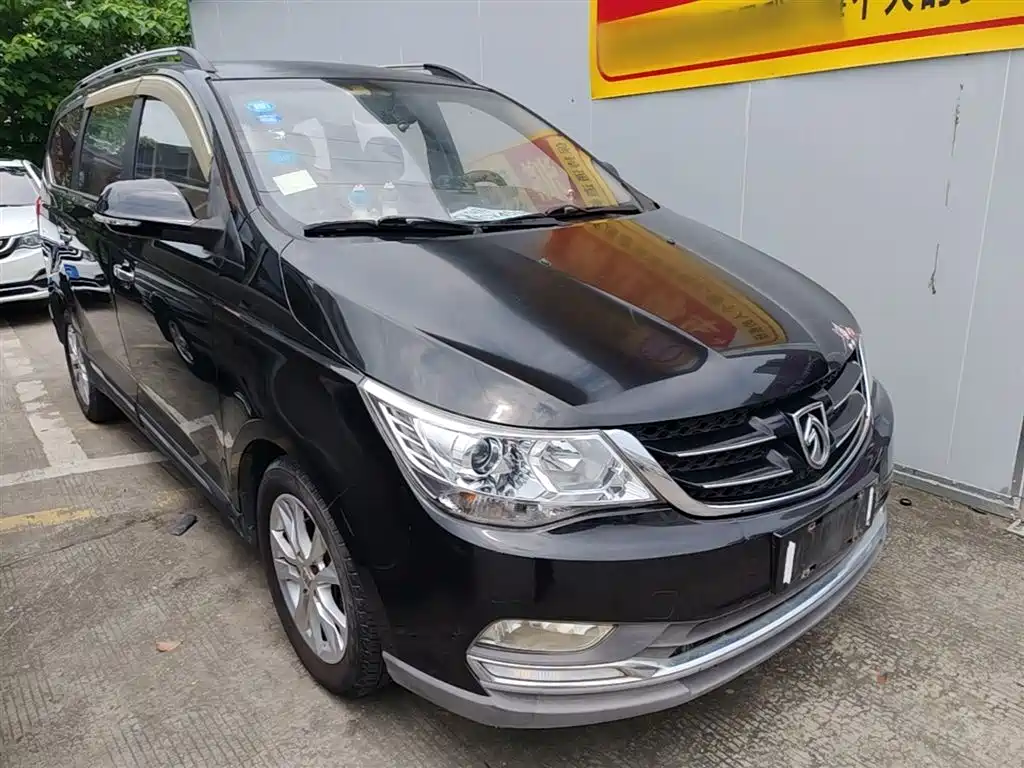 Baojun 730 1.5 T Manual Comfort 7-seat