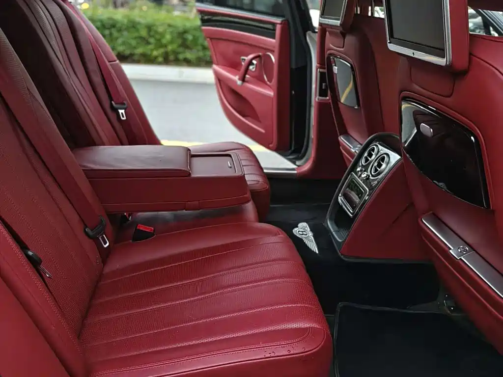 Flying Spur 4.0 T V8 Standard