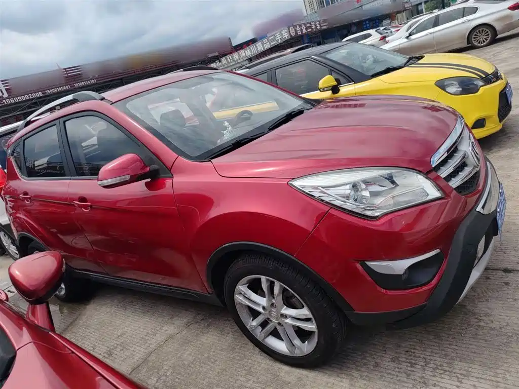 Changan CS35 1.6 L Manual Luxury CN-IV