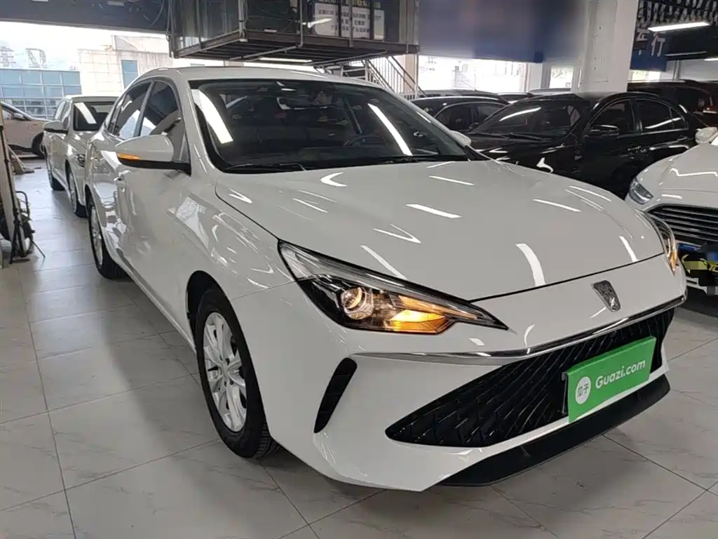Roewe i5 1.5 L CVT Luxury