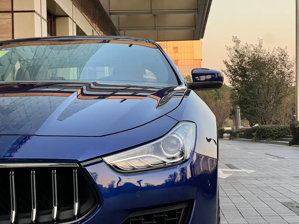 Ghibli 2.0 T GT