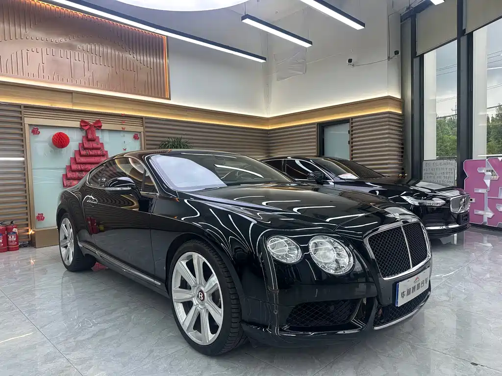 Continental GT 4.0 T GT V8 S Standard